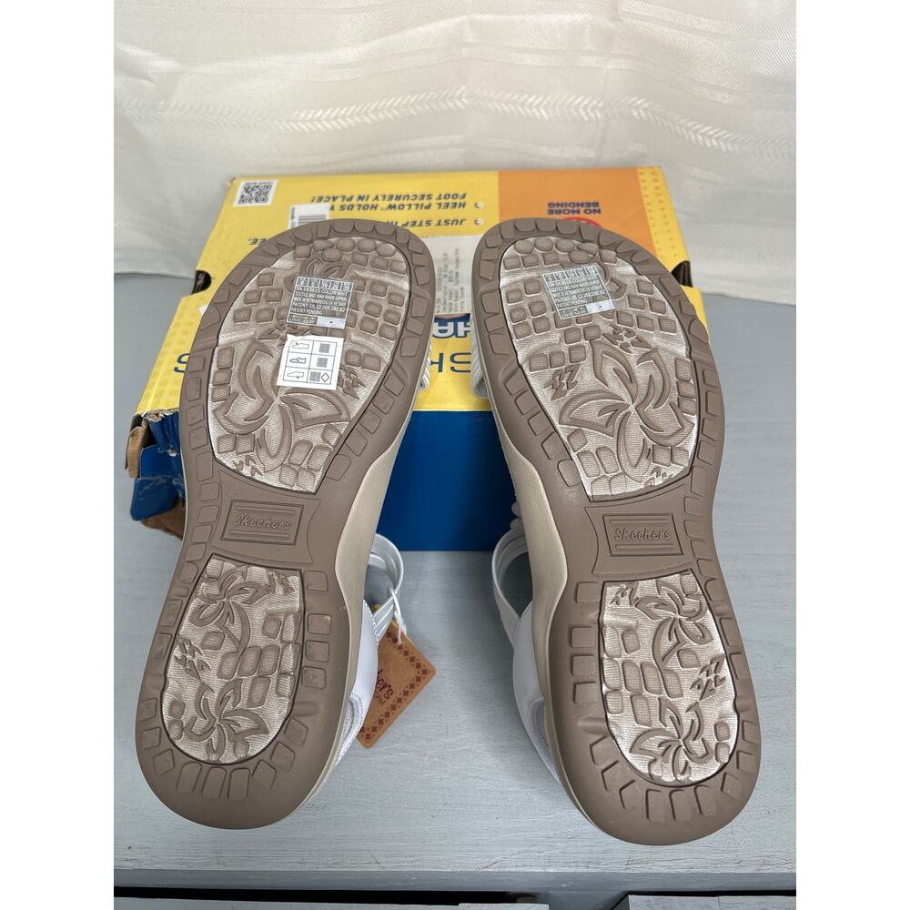 Skechers Reggae Slim Blooming Romance Slip-Ins Sandals White Size 9 - Picture 3 of 16